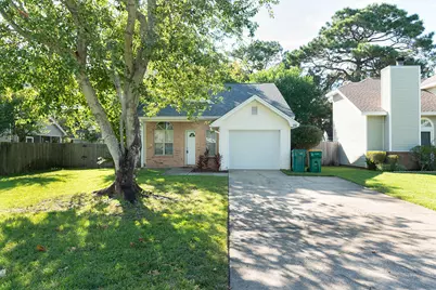 69 7th Street, Shalimar, FL 32579 - Photo 1