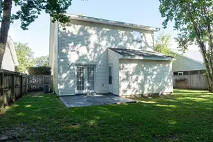 69 7th St, Shalimar, FL 32579 - Photo 19