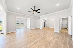 2743 Louis Circle, Crestview, FL 32536 - Photo 5