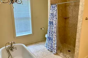 290 Crescent Dr, Defuniak Springs, FL 32435 - Photo 59