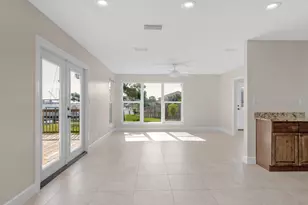 411-A Cobia Ave, Fort Walton Beach, FL 32548 - Photo 11