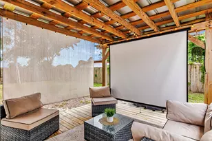 22 NW Robinwood Dr NW, Fort Walton Beach, FL 32548 - Photo 23