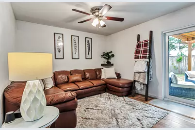 22 NW Robinwood Drive NW, Fort Walton Beach, FL 32548 - Photo 11