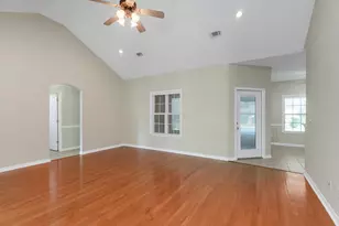 5552 Frontier Dr, Crestview, FL 32536 - Photo 9