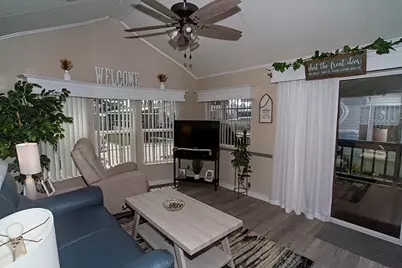 15 E Bradley Street E #9, Miramar Beach, FL 32550 - Photo 3