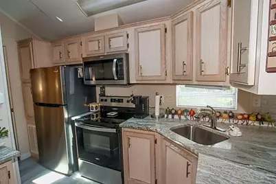 15 E Bradley Street E #9, Miramar Beach, FL 32550 - Photo 5