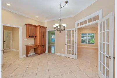 4210 Cougar Circle, Niceville, FL 32578 - Photo 11