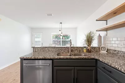 558 Rough Leaf Lane, Mary Esther, FL 32569 - Photo 37