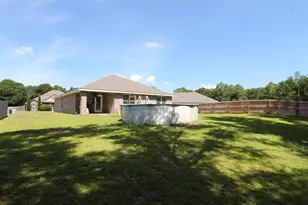 5372 Wyndell Cir, Crestview, FL 32539 - Photo 13