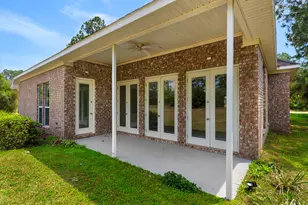 155 E Club House Dr E, Freeport, FL 32439 - Photo 23