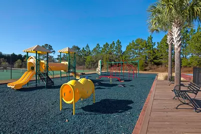 155 E Club House Drive E, Freeport, FL 32439 - Photo 33