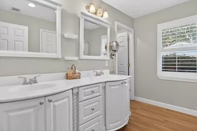 136 NW Robinwood Drive NW, Fort Walton Beach, FL 32548 - Photo 29