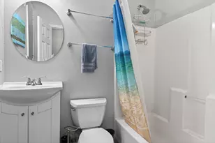 136 NW Robinwood Dr NW, Fort Walton Beach, FL 32548 - Photo 25