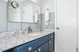 7453 Sunset Harbor Dr, Navarre, FL 32566 - Photo 11