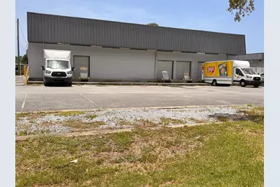 301 Lewis Street, Fort Walton Beach, FL 32547 - Photo 1