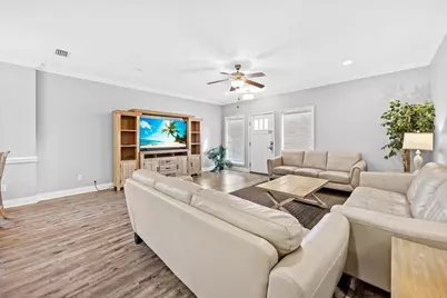 6006 Thomas Drive, Panama City Beach, FL 32408 - Photo 11