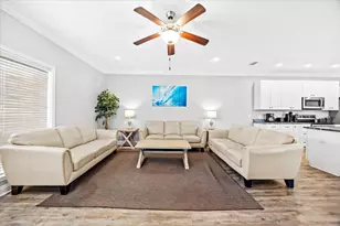 6006 Thomas Dr, Panama City Beach, FL 32408 - Photo 13