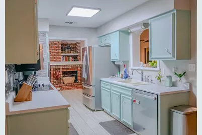 603 NE Merioneth Drive NE, Fort Walton Beach, FL 32547 - Photo 17