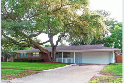 603 NE Merioneth Drive NE, Fort Walton Beach, FL 32547 - Photo 1