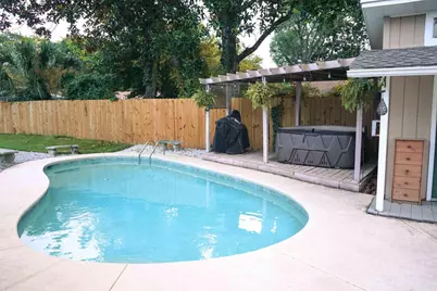 603 NE Merioneth Drive NE, Fort Walton Beach, FL 32547 - Photo 35