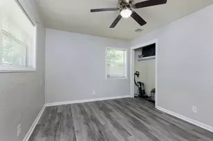 6586 Sellers Dr, Milton, FL 32570 - Photo 9