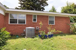 6586 Sellers Dr, Milton, FL 32570 - Photo 19