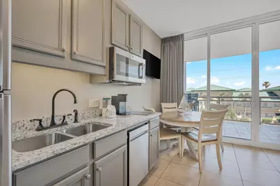 1517 SW Miracle Strip Parkway SW #UNIT 309, Fort Walton Beach, FL 32548 - Photo 11