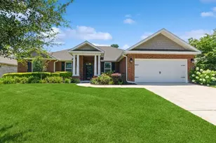 221 Sweet Tea Ln, Freeport, FL 32439 - Photo 1