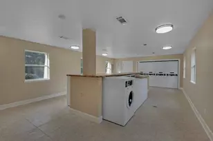 6880 W Fairfield Dr W, Pensacola, FL 32506 - Photo 5