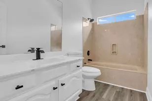 1005 Shalimar Point Dr, Shalimar, FL 32579 - Photo 19