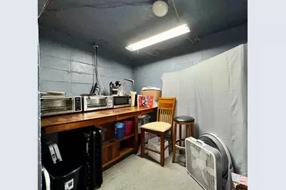 836 Palmer Drive, Caryville, FL 32427 - Photo 17