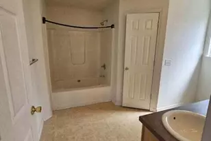 294 Limestone Cir, Crestview, FL 32539 - Photo 7