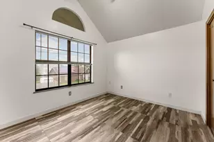 206 Woodland Park Cir, Mary Esther, FL 32569 - Photo 19