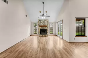 206 Woodland Park Cir, Mary Esther, FL 32569 - Photo 5