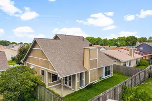 206 Woodland Park Cir, Mary Esther, FL 32569 - Photo 25