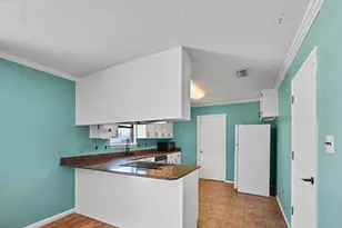 1000 Quail Hollow Dr, Mary Esther, FL 32569 - Photo 11