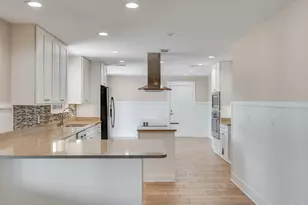 991 Pinewood Dr, Defuniak Springs, FL 32433 - Photo 17