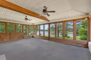 991 Pinewood Dr, Defuniak Springs, FL 32433 - Photo 35