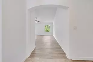 48 S Pleasant Dr S, Defuniak Springs, FL 32435 - Photo 13