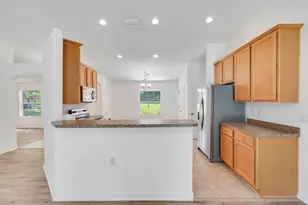 48 S Pleasant Dr S, Defuniak Springs, FL 32435 - Photo 17