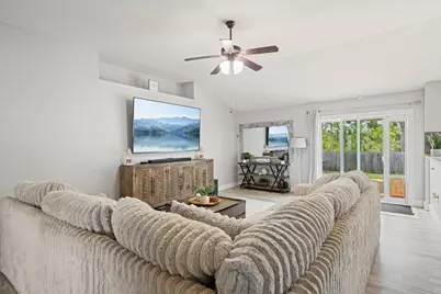 8252 Cosica Boulevard, Navarre, FL 32566 - Photo 11