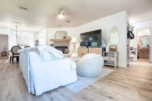 406 Rosewood Ave, Mary Esther, FL 32569 - Photo 3