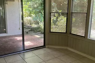 129 Gleneagles Dr, Niceville, FL 32578 - Photo 19