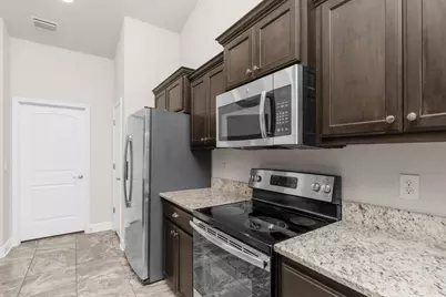 2365 Genevieve Way, Crestview, FL 32536 - Photo 9