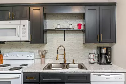 1207 Walter Avenue, Crestview, FL 32536 - Photo 11