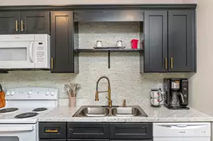 1207 Walter Ave, Crestview, FL 32536 - Photo 11