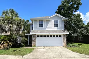 9712 Seafarer's Way, Navarre, FL 32566 - Photo 1