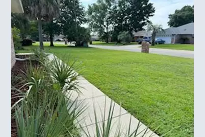 4906 Laurel Oak Drive, Pace, FL 32571 - Photo 5