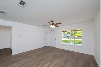 2364 Susan Drive, Crestview, FL 32536 - Photo 11