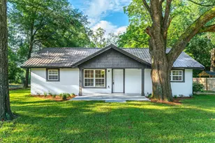 2364 Susan Dr, Crestview, FL 32536 - Photo 1